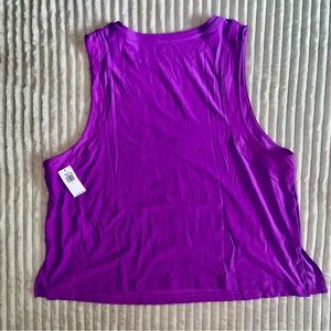NWT Old Navy CloudMotion Tank Top Size Large